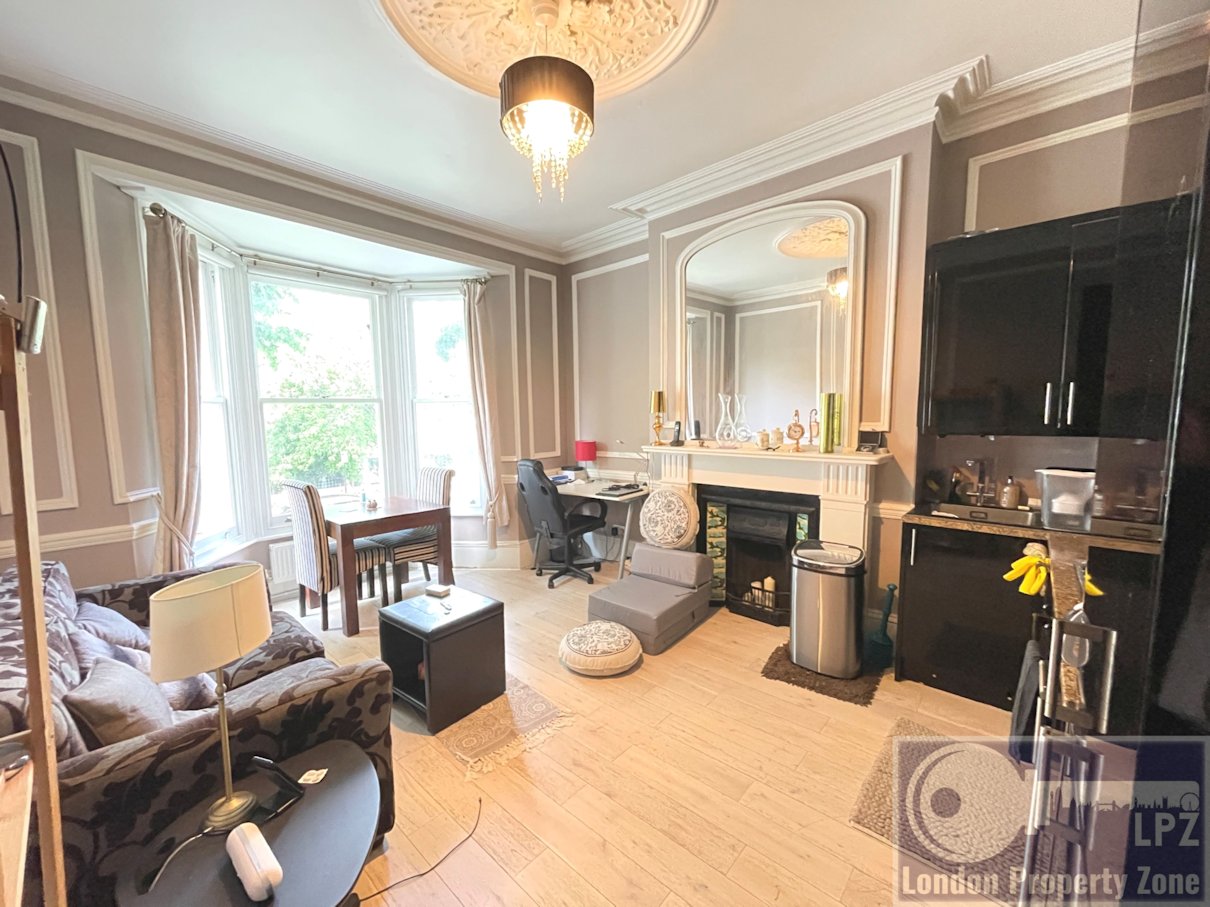 1 bed flat to rent in Hammersmith Grove, W6